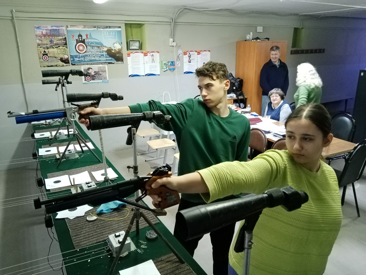 Участие в Первенстве Тульской области по стрельбе из пневматического оружия.